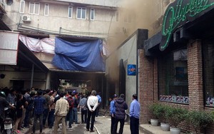 Tạm giữ 4 đối tượng để điều tra sau vụ hỏa hoạn tại Zone 9